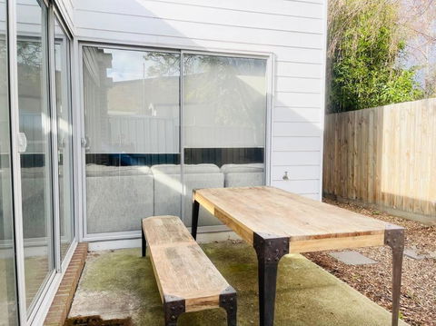 D119 Silver Birch Family Stay - E Caravan Parks 1