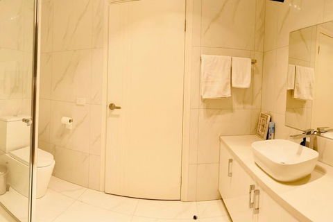 D121 Fabulous Marsh Stay - E Caravan Parks 2