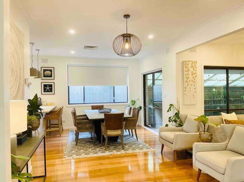 D132 Well Keep Secret Lake Home - E Caravan Parks 2