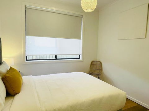 D132 Well Keep Secret Lake Home - E Caravan Parks 3