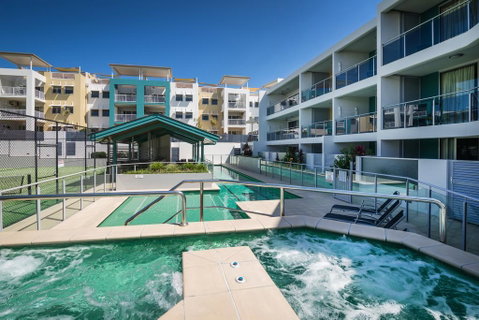 2BR Coolum Beach Escape , Courtyard, Pool, Spa, Tennis - E Caravan Parks 0