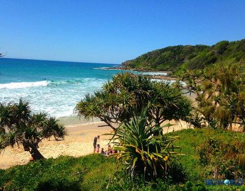 2BR Coolum Beachfront , 180 Views , Wine, Netflix - E Caravan Parks 1