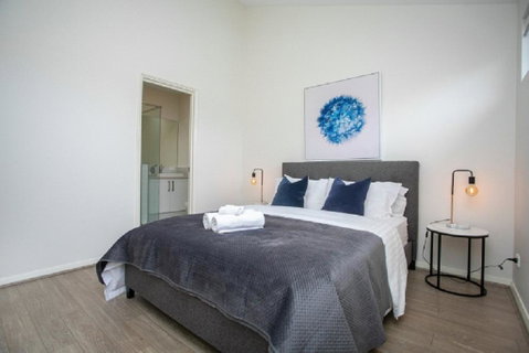 2x2 Luxury Retreat Condo - E Caravan Parks 0