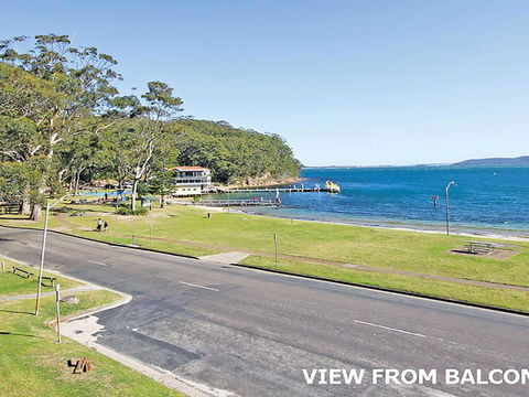 3 'Collendina', 19 Kurrawa Close - Position And Water Views - WOW - E Caravan Parks 1
