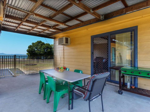 3 Curlew Avenue - E Caravan Parks 0