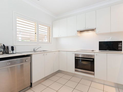 356 ' Oaks Pacific Blue', 265 Sandy Point Rd - Air Conditioned, Direct Pool Access And Suited For Disability - E Caravan Parks 3