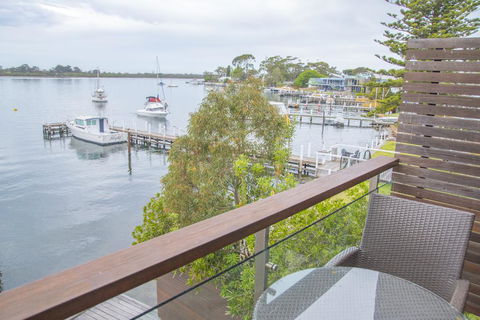 5 Knots Metung - E Caravan Parks 2