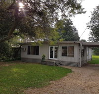 53 Honeysuckle Grove - E Caravan Parks
