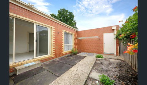 6 CAN STAY, CENTRAL GLEN WAVERLEY - E Caravan Parks 1