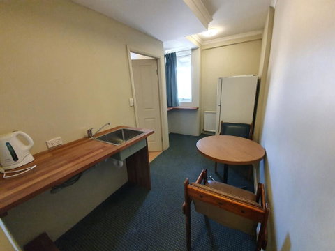 6 Lakeview Plaza - E Caravan Parks 3