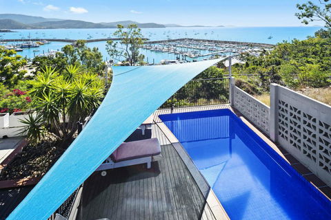 A Point Of View - E Caravan Parks 2