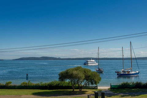 A Yachtsmans Rest, Unit 4/37 Victoria Parade - E Caravan Parks 3