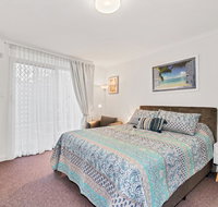 Abby's Poolside Retreat 1 - E Caravan Parks