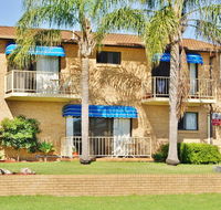 Abel Tasman Motel - E Caravan Parks