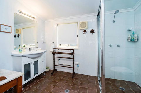 Abelia House B &B - E Caravan Parks 2