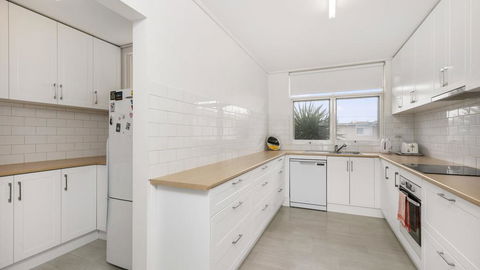 ABSOLUTE BEACHFRONT - FRANKSTON - E Caravan Parks 2