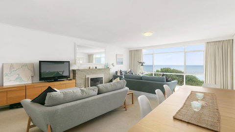 ABSOLUTE BEACHFRONT - FRANKSTON - E Caravan Parks 0