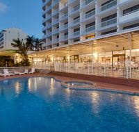 Acacia Court Hotel - E Caravan Parks