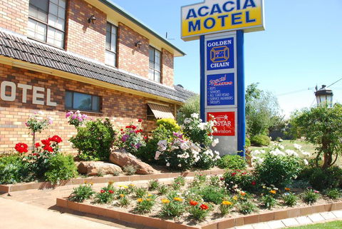 Acacia Motel - E Caravan Parks 0