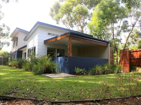 Acacia On Orion :: Jervis Bay Rentals - E Caravan Parks 1