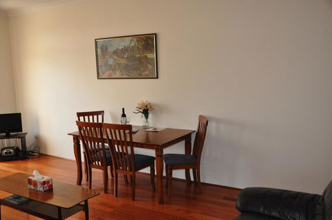 Accommodation Sydney Kogarah 2 Bedroom Apartment - E Caravan Parks 3
