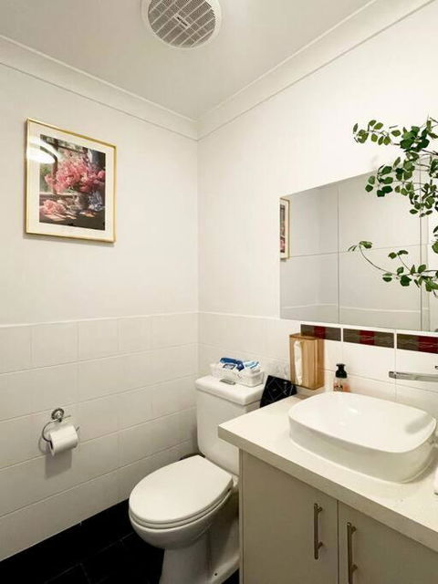 Equitice Autumn Moonlight Villa - E Caravan Parks 3