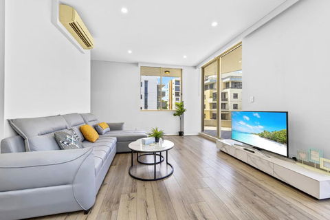 Fabulous 2B Apt Waterloo - E Caravan Parks 2