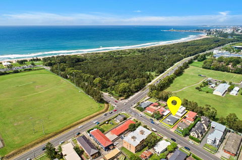 Fairy Meadow Beach House - E Caravan Parks 0