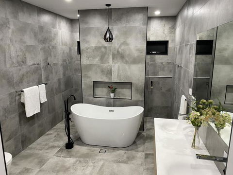 Fairy Meadow Beach House - E Caravan Parks 3