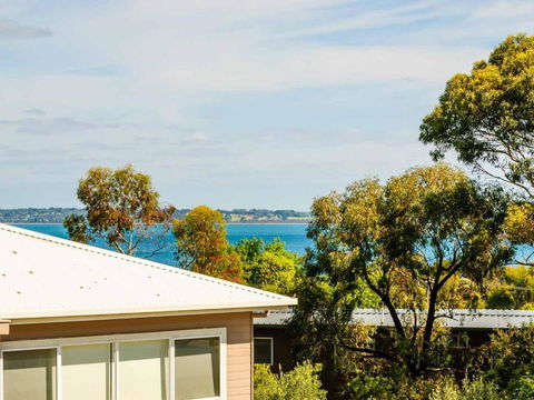 Fantasea - E Caravan Parks 0