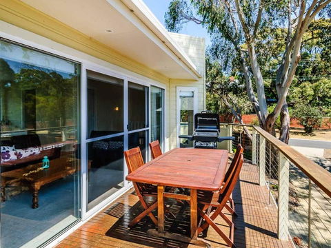 Fantasea - E Caravan Parks 1