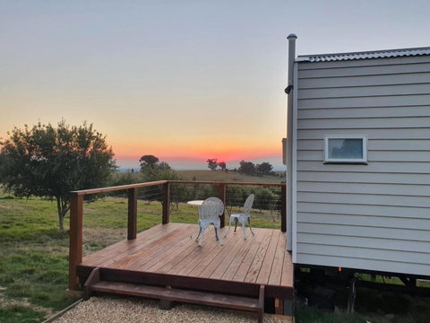 Gem View - Tiny Home - E Caravan Parks 1