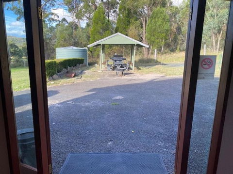 Girraween Country Inn - E Caravan Parks 2