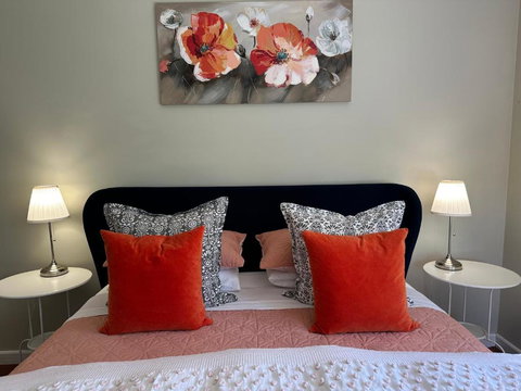 Growse House 1BR - E Caravan Parks 0