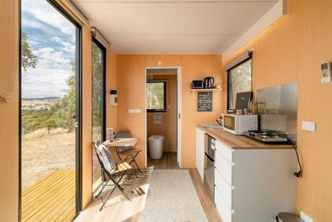 Hill View At Euroa By Tiny Away - E Caravan Parks 2