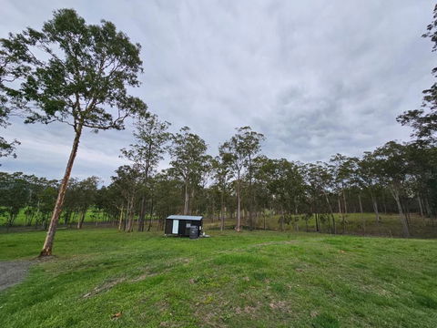 Hillside Cottage By Tiny Away - E Caravan Parks 0