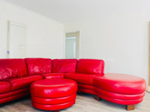 House In Thomastown - E Caravan Parks 0