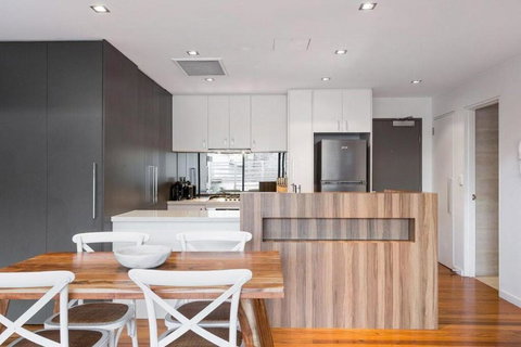 Hotel Lifestyle Home Living In Williamstown - E Caravan Parks 2