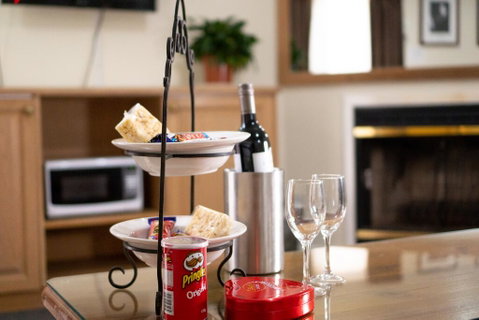 Admiralty Inn - E Caravan Parks 2