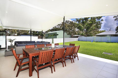 Adriatic Jervis Bay - 2 Min Walk To Beach - Family Friendly - E Caravan Parks 2