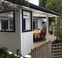 Adrift at Ventnor on Phillip Island Pets - E Caravan Parks