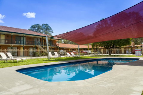 Advance Motel - E Caravan Parks 2