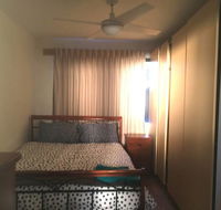Affordable Apartment close to city and Beaches - E Caravan Parks