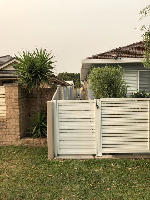 Agapi On Cambridge - E Caravan Parks 1