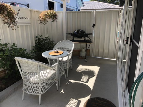Agapi On Cambridge - E Caravan Parks 3