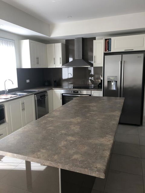 Agathas At Seacombe Gardens - E Caravan Parks 1