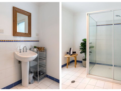 Akarana Beach House :: Jervis Bay Rentals - E Caravan Parks 3