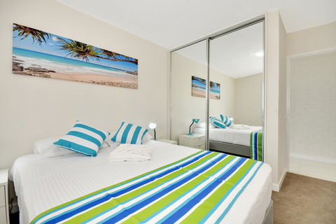 Alex Beach Apt Bilgola4 - E Caravan Parks 2