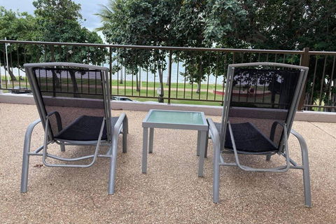 All In 500 Aud Weekly Beachfront The STRAND Studio Apartment - E Caravan Parks 0