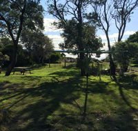 Alluvion Beach Cottage - E Caravan Parks